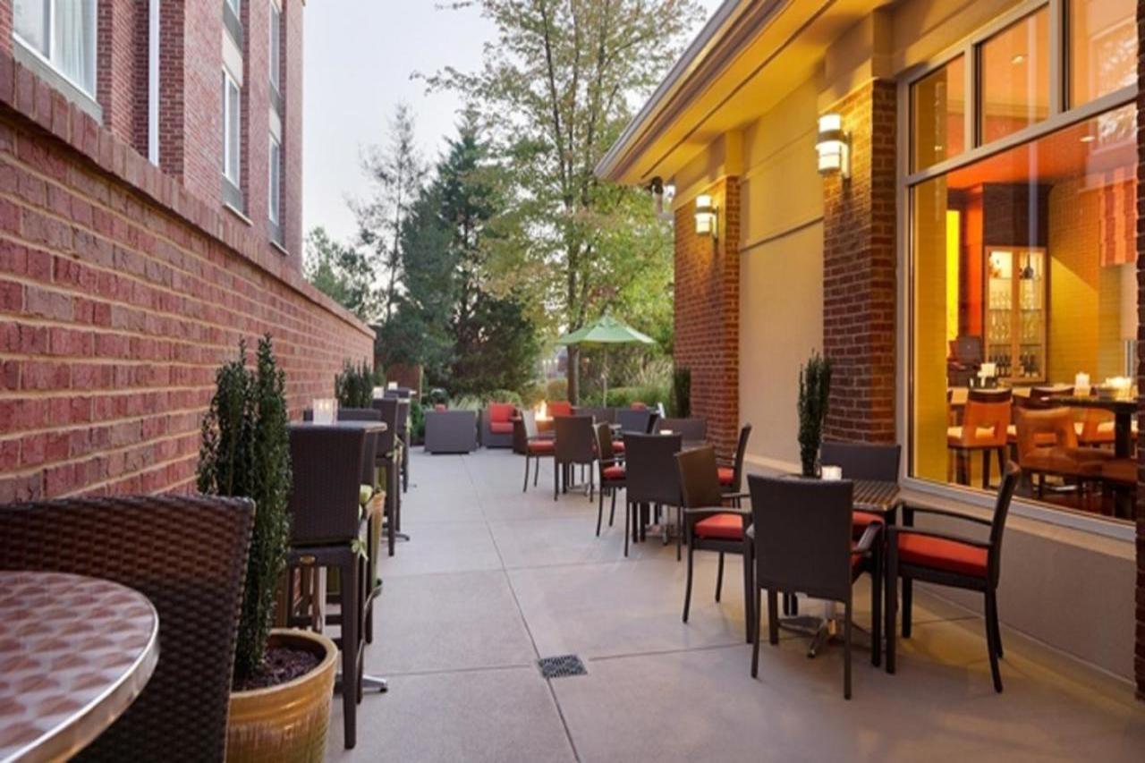 Hilton Garden Inn Atlanta North/Johns Creek Exterior foto